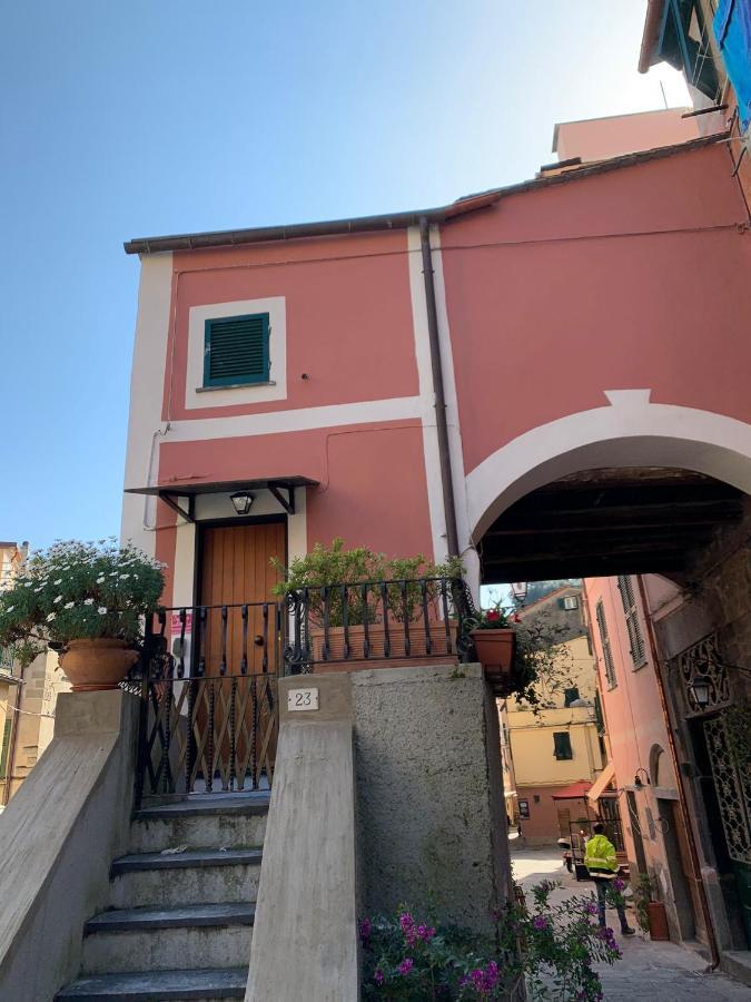 La Casetta Rosa モンテロッソ・アル・マーレ エクステリア 写真